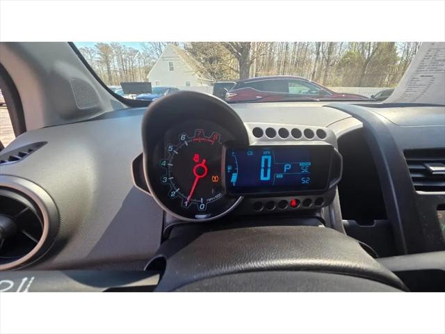 2016 Chevrolet Sonic LT Auto