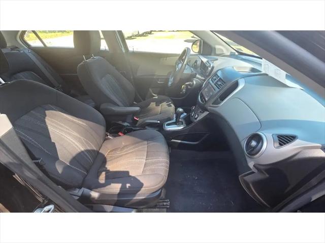 2016 Chevrolet Sonic LT Auto
