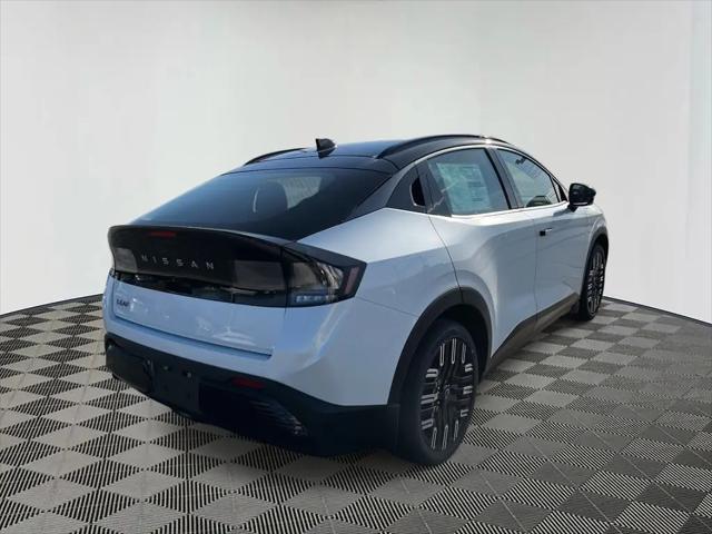 2026 Nissan LEAF PLATINUM+