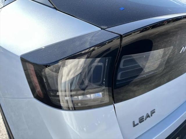 2026 Nissan LEAF PLATINUM+
