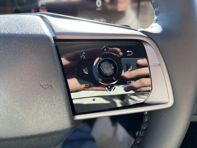 2026 Nissan LEAF PLATINUM+