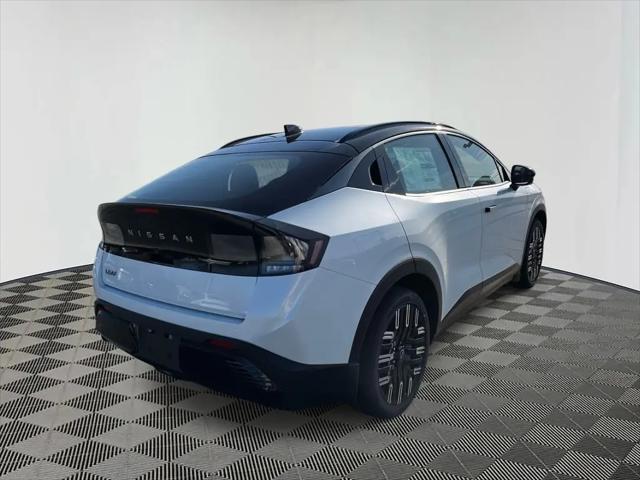 2026 Nissan LEAF PLATINUM+