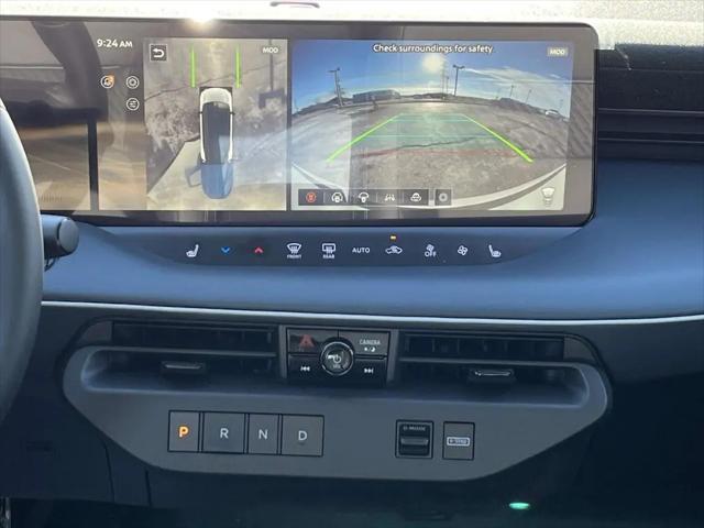 2026 Nissan LEAF PLATINUM+