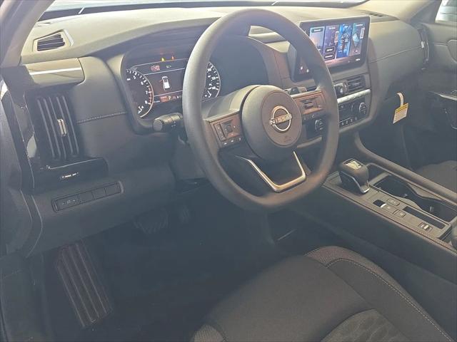 2026 Nissan Pathfinder S