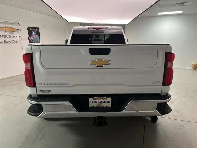 2026 Chevrolet Silverado 3500HD Crew Cab, Long Bed, LTZ Dual Rear Wheel, RWD