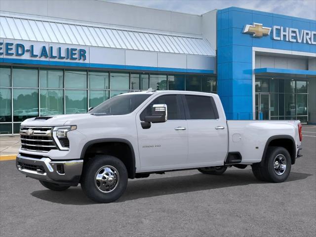 2026 Chevrolet Silverado 3500HD Crew Cab, Long Bed, LTZ Dual Rear Wheel, RWD