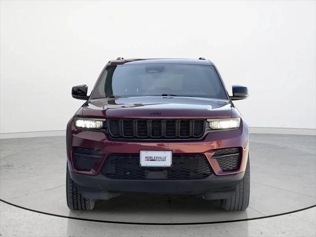 2022 Jeep Grand Cherokee Altitude 4x4