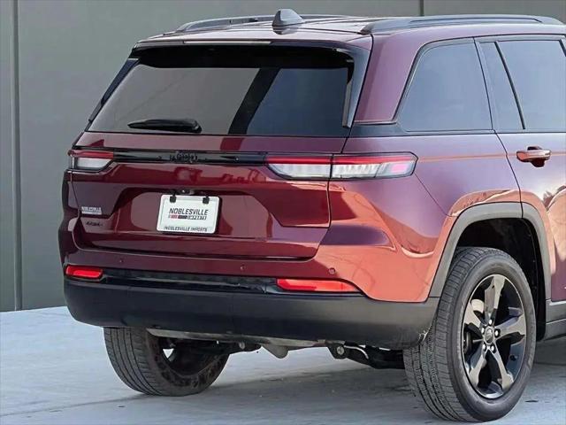2022 Jeep Grand Cherokee Altitude 4x4