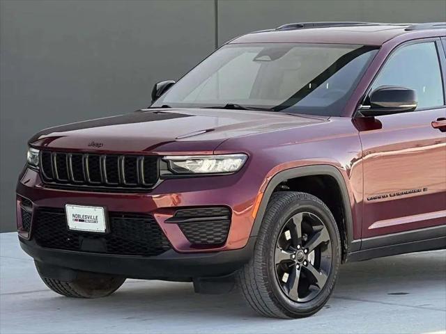 2022 Jeep Grand Cherokee Altitude 4x4