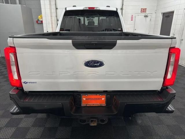 2023 Ford F-350 XL
