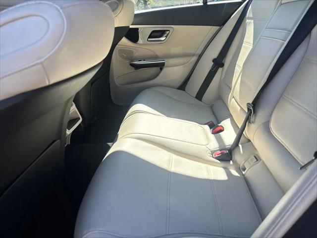2025 Mercedes-Benz C-CLASS C 300 C 300