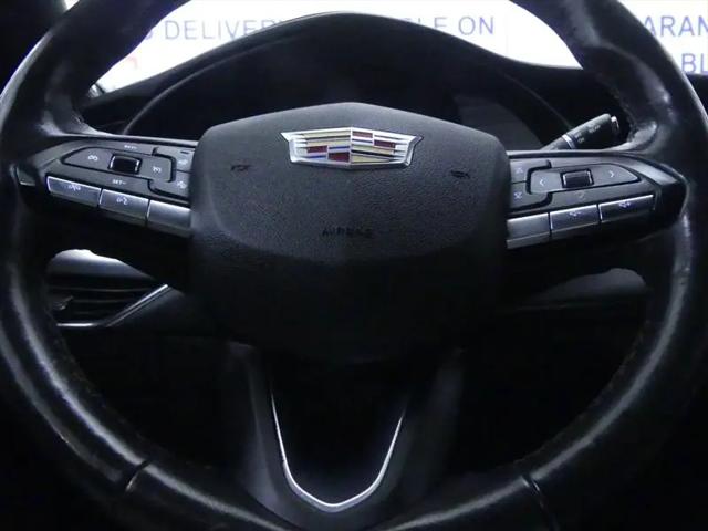 2023 Cadillac XT4 AWD Premium Luxury