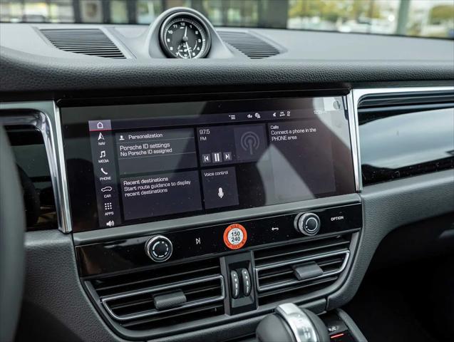 2026 Porsche Macan T