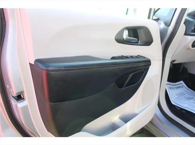 2020 Chrysler Pacifica Touring