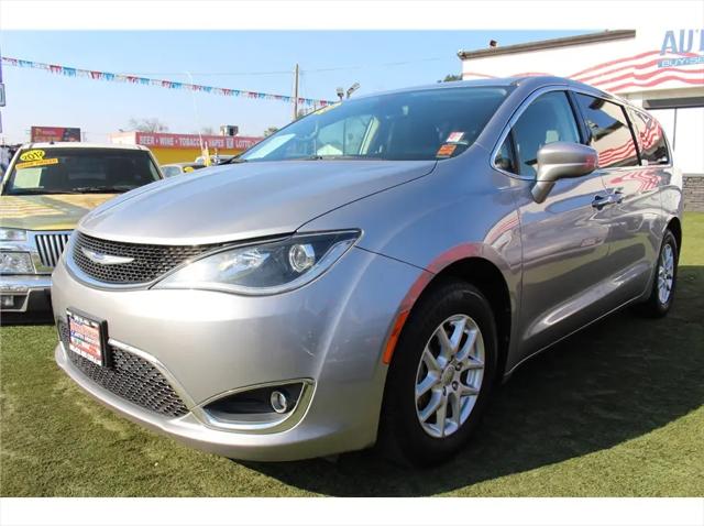2020 Chrysler Pacifica Touring