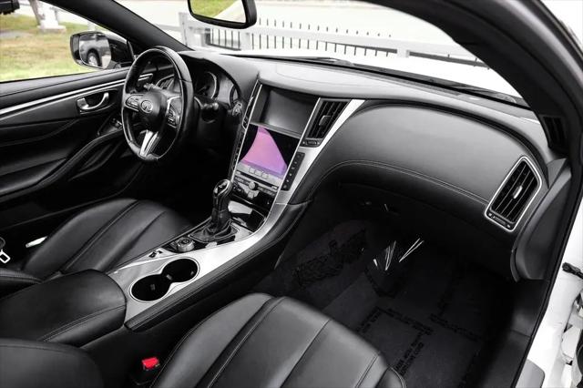 2017 INFINITI Q60 3.0t Premium