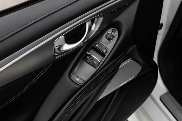 2017 INFINITI Q60 3.0t Premium