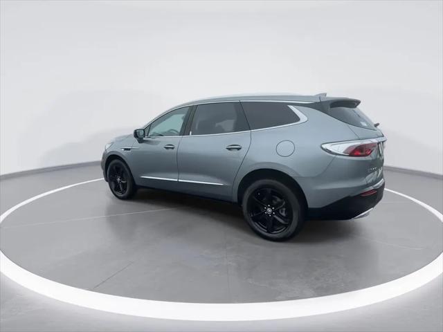 2024 Buick Enclave Essence AWD