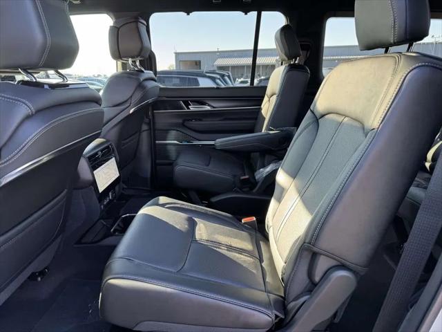 2026 Jeep Grand Wagoneer Summit Obsidian 4x4