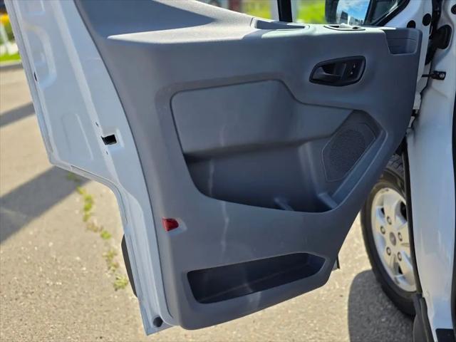 2018 Ford Transit XLT