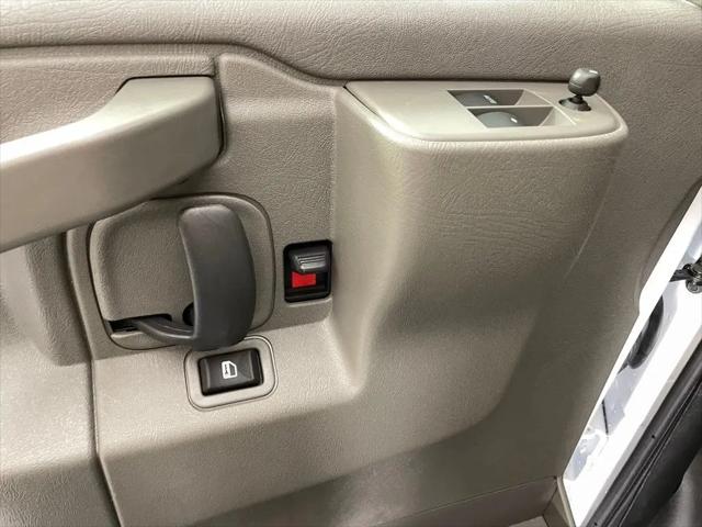 2025 Chevrolet Express Cargo Van RWD 2500 Extended Wheelbase WT