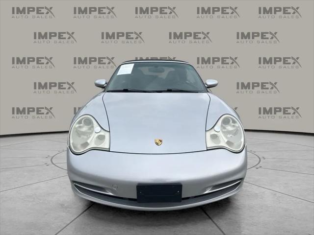 2004 Porsche 911 Carrera 4