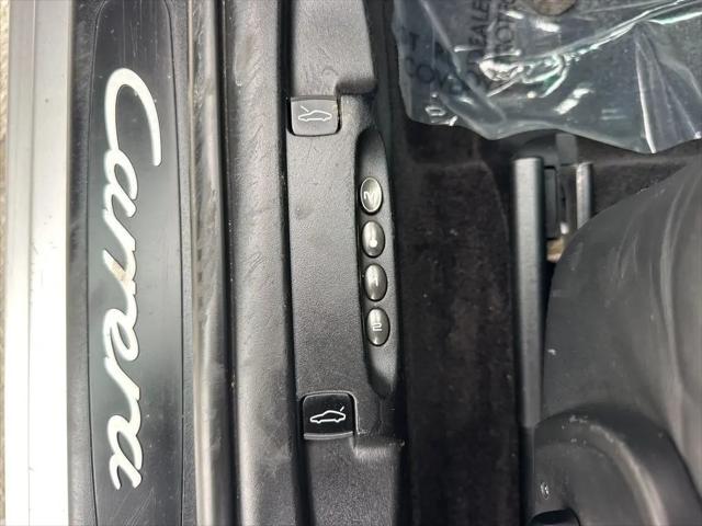 2004 Porsche 911 Carrera 4