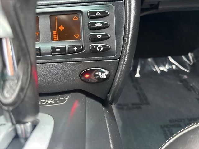 2004 Porsche 911 Carrera 4