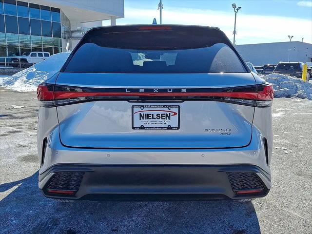 2023 Lexus RX 350 F SPORT Handling