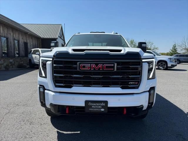 2024 GMC Sierra 2500HD 4WD Crew Cab Standard Bed AT4