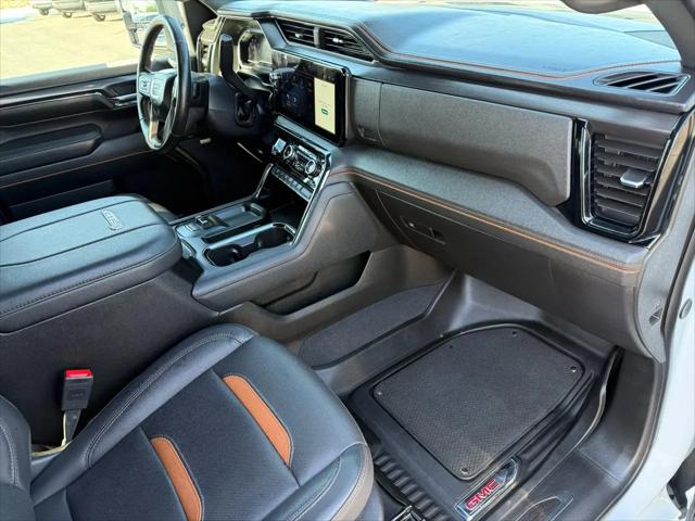 2024 GMC Sierra 2500HD 4WD Crew Cab Standard Bed AT4