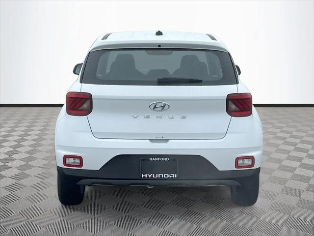 2026 Hyundai Venue SE
