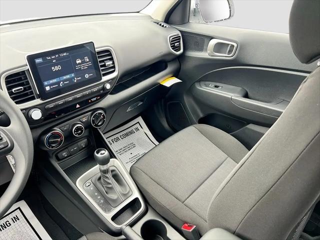 2026 Hyundai Venue SE