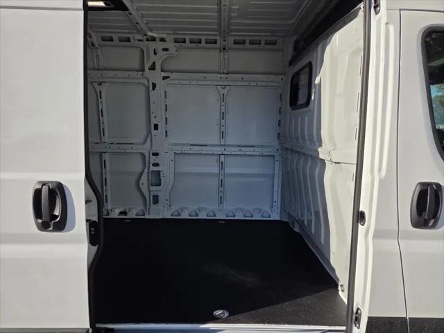 2026 Ram ProMaster 2500 Cargo Van Tradesman High Roof 159" WB w/Pass Seat