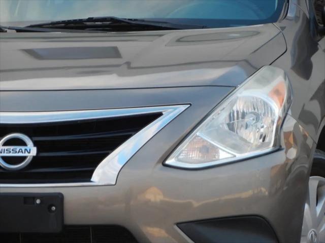 2016 Nissan Versa 1.6 SV