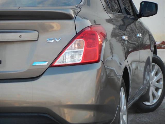 2016 Nissan Versa 1.6 SV