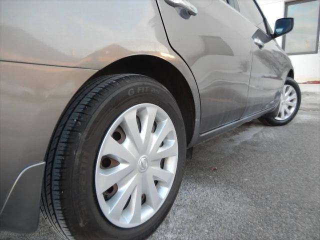 2016 Nissan Versa 1.6 SV
