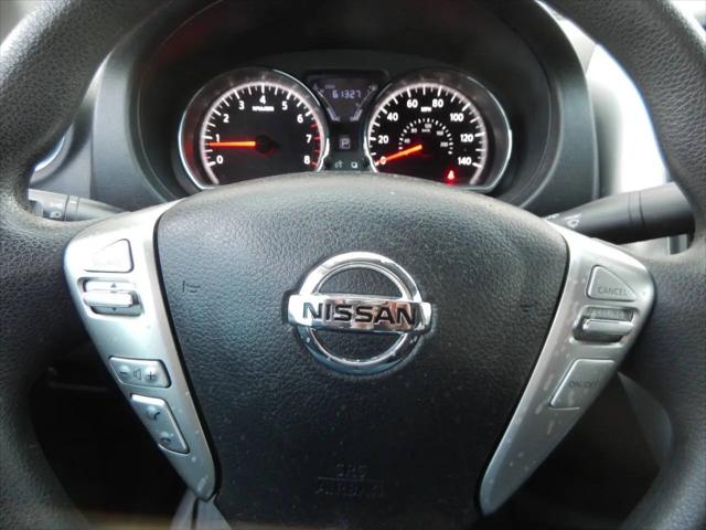 2016 Nissan Versa 1.6 SV