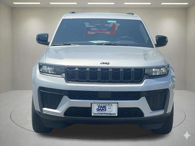 2026 Jeep Grand Cherokee Altitude 4x4