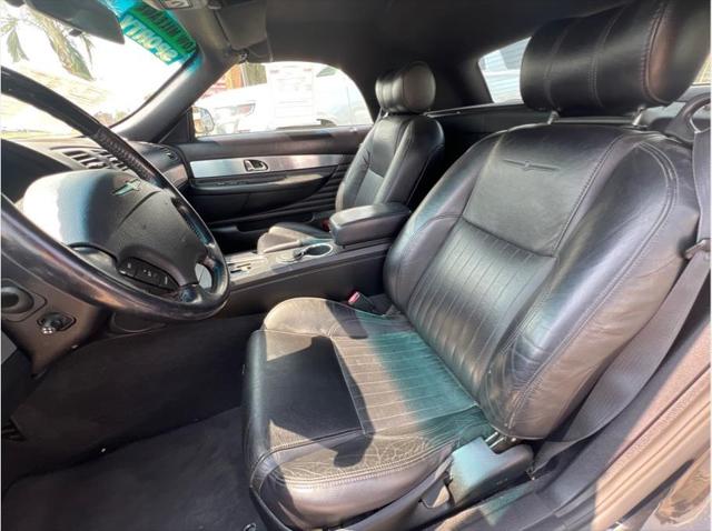 2004 Ford Thunderbird TOO MANY EXTRAS TO LIST