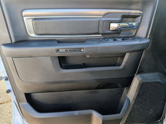 2022 Ram 1500 Classic Warlock Quad Cab 4x4 6'4" Box