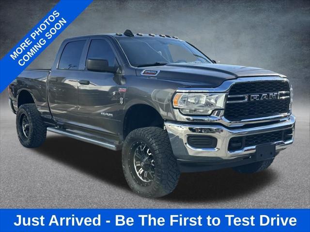 2020 RAM 2500 Tradesman Crew Cab 4X4 64 Box 2020 RAM 2500 Tradesman Crew Cab 4X4 64 Box