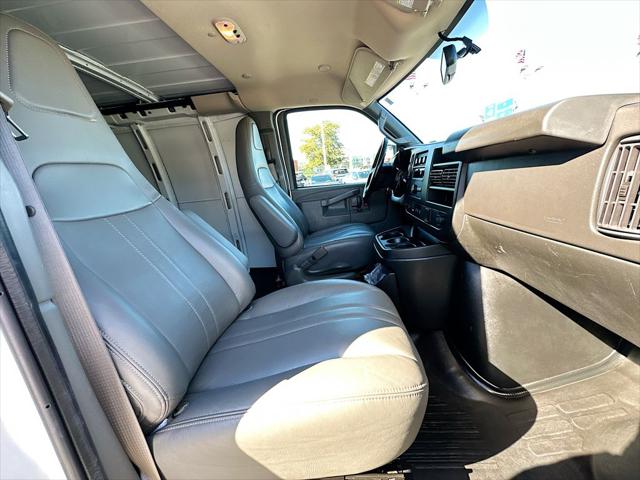 2023 GMC Savana Cargo RWD 2500 Extended Wheelbase Work Van