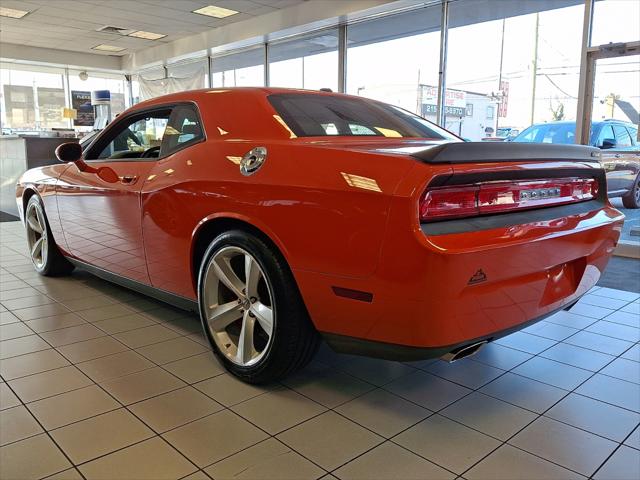 2008 Dodge Challenger SRT8
