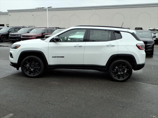 2026 Jeep Compass Latitude Altitude