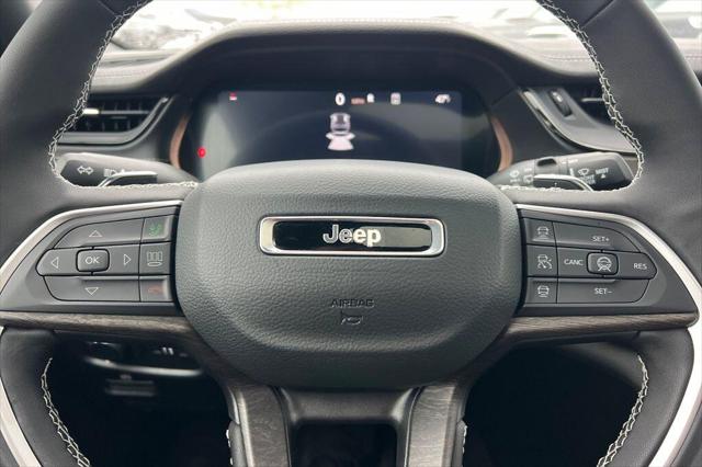 2026 Jeep Grand Cherokee Grand Cherokee Laredo Altitude 4x4