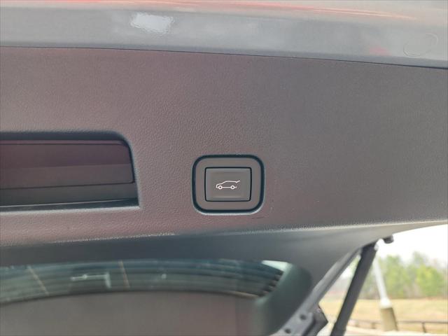2026 GMC Acadia Denali FWD