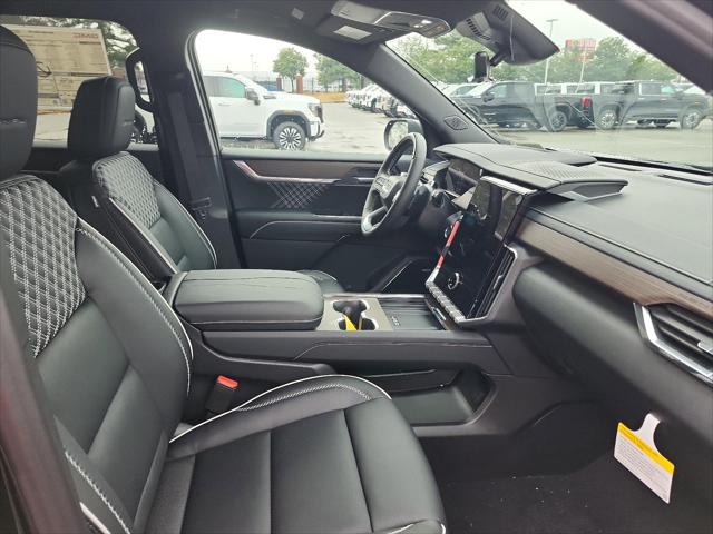 2026 GMC Acadia Denali FWD