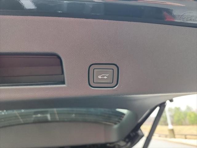 2026 GMC Acadia Denali FWD
