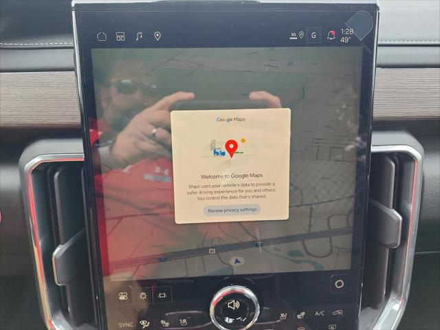 2026 GMC Acadia Denali FWD
